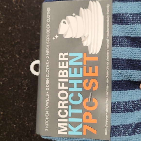 Microfiber Kitchen Towel Set - Picture 3 of 9